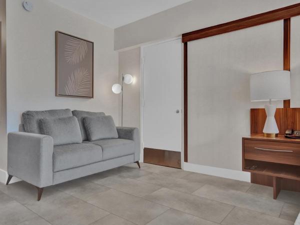 Royal Beach Palace : photo 9 de la chambre chambre lit king-size supérieure