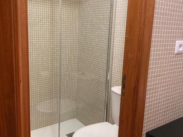 Júlio de Matos Guest House : photo 2 de la chambre studio familial