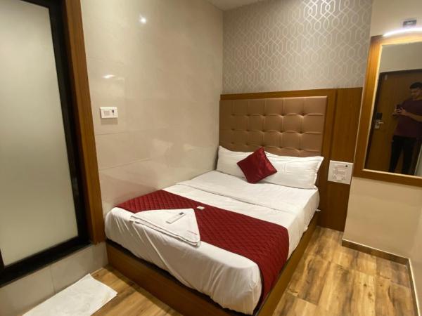 Hotel BKC Inn - Near Trade Center, Visa Consulate : photo 10 de la chambre chambre double deluxe
