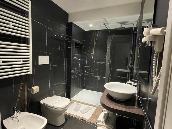 Hotel Studio Inn Centrale & Milano Urban Padel : photo 10 de la chambre suite 1 chambre