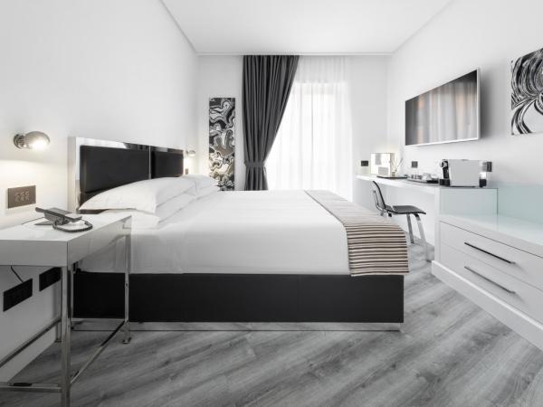 LHP Napoli Palace & SPA : photo 6 de la chambre chambre double supérieure