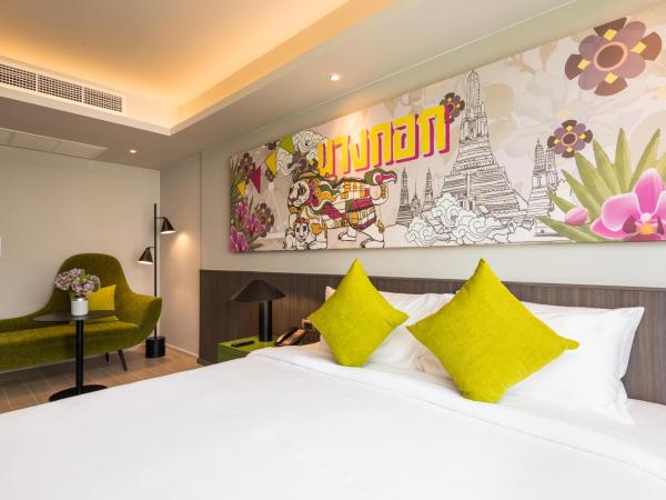 Maitria Hotel Rama 9 Bangkok - A Chatrium Collection : photo 4 de la chambre chambre king-size de luxe - vue sur la ville