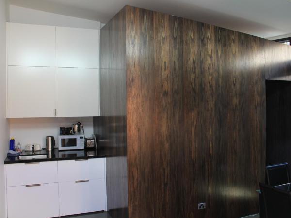 Old Bishop's Quarters Heritage, Modern & Unique Accommodation : photo 5 de la chambre family apartment - school house