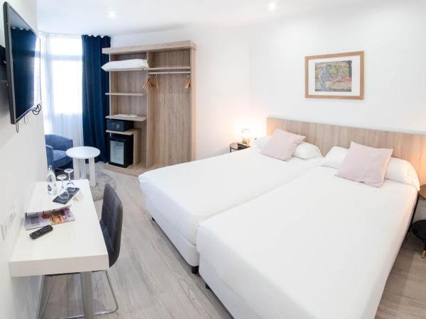 Hotel Pasarela : photo 8 de la chambre chambre double deluxe