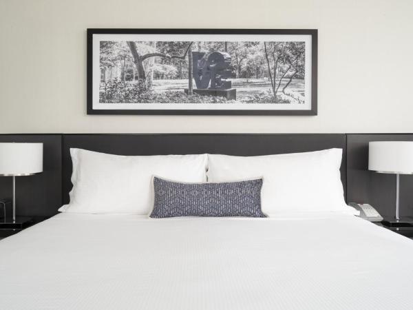 Loews Philadelphia Hotel : photo 3 de la chambre chambre lit king-size - accessible aux personnes à mobilité réduite