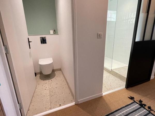 L'Annexe Amiens : photo 3 de la chambre chambre triple confort avec douche