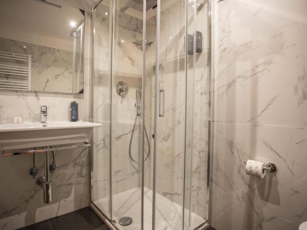 Hotel Diplomatic : photo 1 de la chambre chambre double ou lits jumeaux supérieure