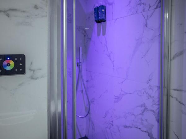 Hotel Diplomatic : photo 2 de la chambre chambre triple