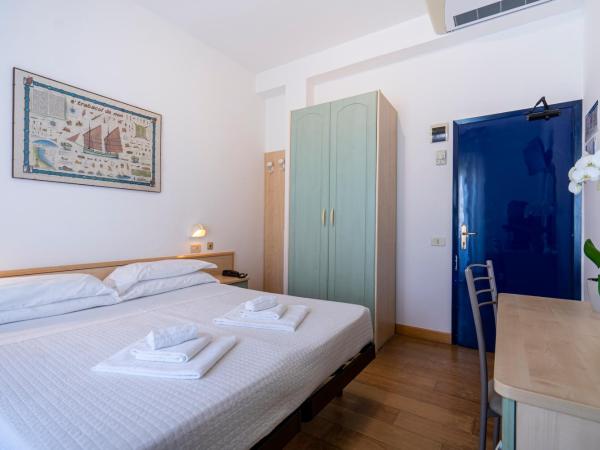 Hotel Bianca Vela : photo 3 de la chambre chambre double ou lits jumeaux Économique