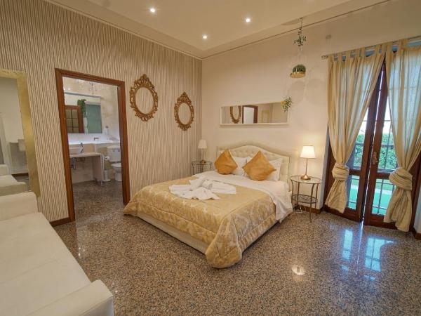 Vitti's Home Verona : photo 5 de la chambre suite avec baignoire spa