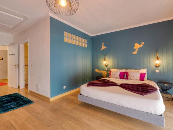 Pillows Peniche B&B : photo 3 de la chambre chambre double deluxe avec douche