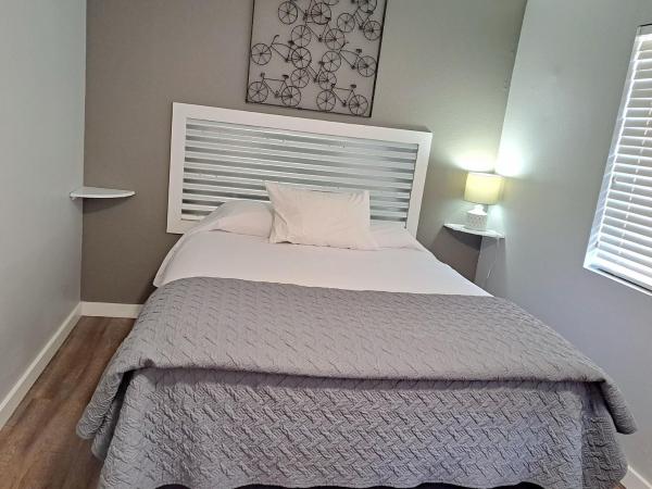 Buffalo Lodge Bicycle Resort - Amazing access to local trails & the Garden : photo 3 de la chambre bungalow deluxe - vue sur jardin