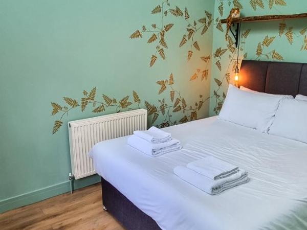 Ring O Bells Hinton Blewett : photo 10 de la chambre chambre lit king-size