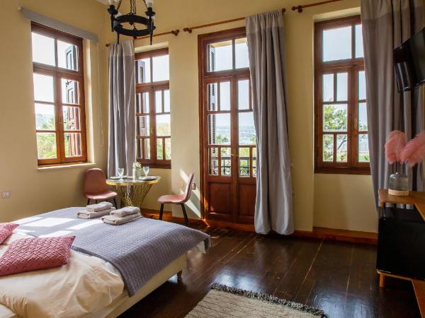 Ruby 'n Emerald studio's : photo 6 de la chambre chambre double - vue sur mer