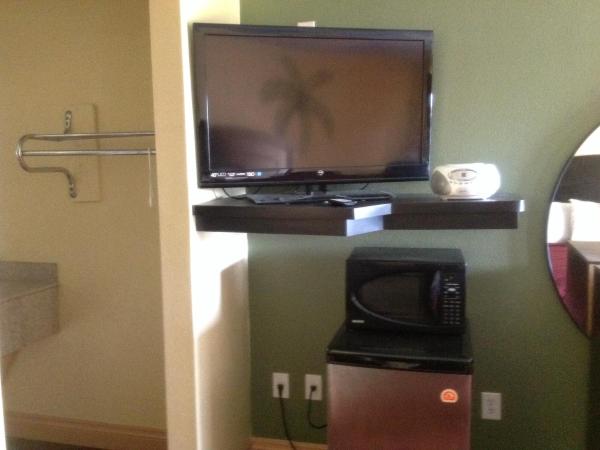 Luxury Inn and Suites Seaworld : photo 5 de la chambre chambre lit king-size - fumeurs