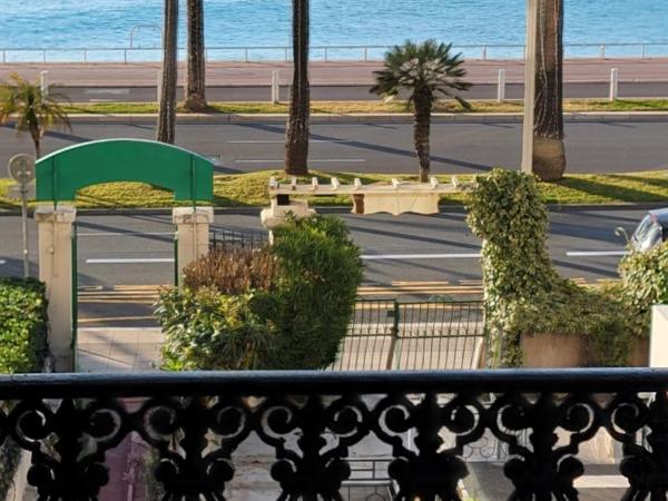 Villa Eden : photo 2 de la chambre chambre triple - vue sur mer