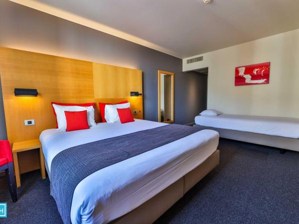 Hotel De La Couronne Liege : photo 1 de la chambre chambre triple standard