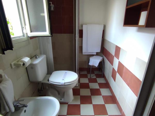 Al Mare In Città : photo 3 de la chambre chambre triple standard - vue sur mer