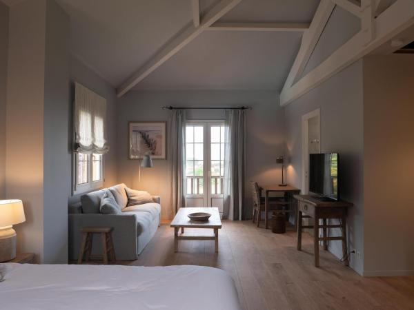 Villa Enara : photo 5 de la chambre chambre double deluxe avec balcon - vue sur mer