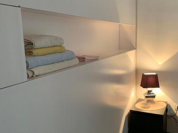 SMART APARTMENT PRADA FOUNDATION : photo 6 de la chambre chambre double