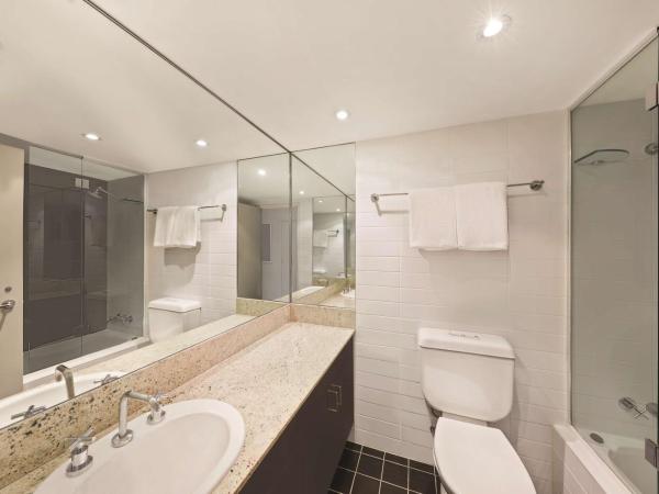 Adina Apartment Hotel Sydney Surry Hills : photo 9 de la chambre appartement 2 chambres standard