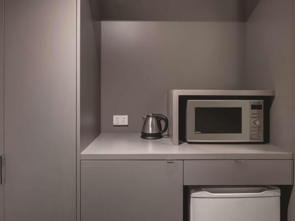 Travelodge Hotel Melbourne Docklands : photo 5 de la chambre chambre triple standard