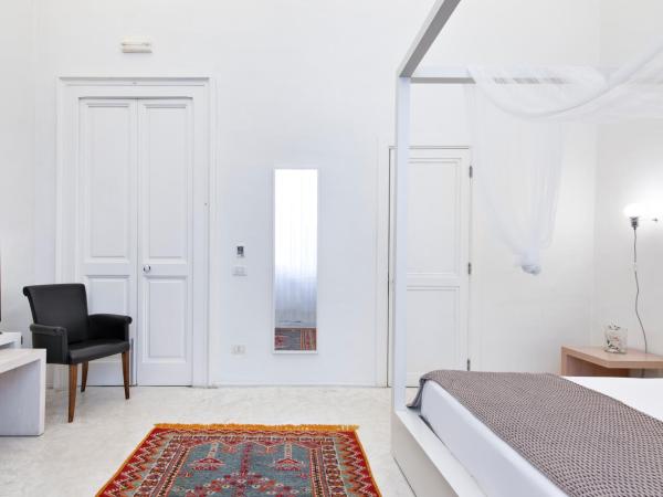 Casa di Lo Suites : photo 7 de la chambre chambre double deluxe avec douche