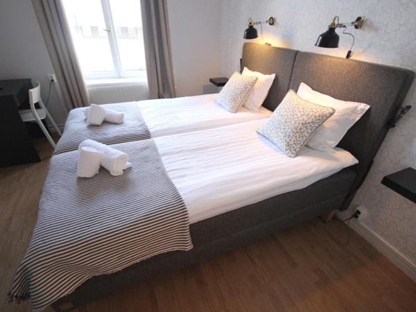 Vattengrändens Vandrarhem & Hotel : photo 1 de la chambre chambre double standard avec salle de bains commune