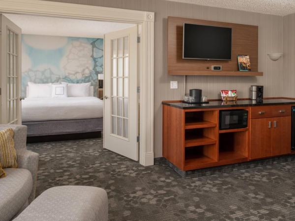 Courtyard by Marriott Portland Airport : photo 1 de la chambre suite 1 chambre