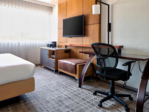 San Antonio Marriott Northwest Medical Center : photo 3 de la chambre chambre lit king-size avec canapé-lit