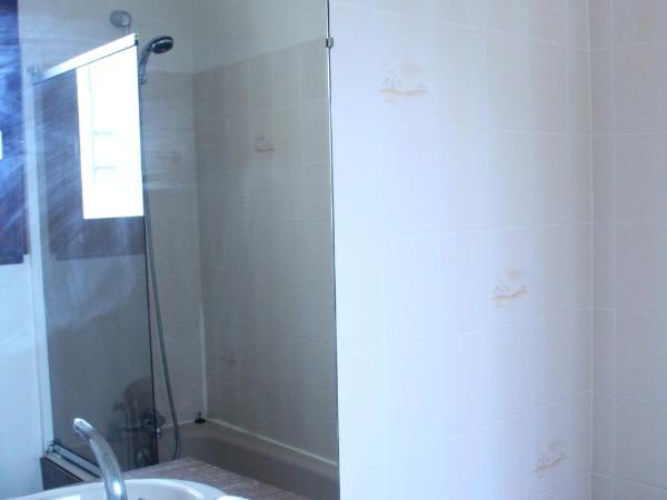 Les Pastels : photo 9 de la chambre chambre double avec baignoire