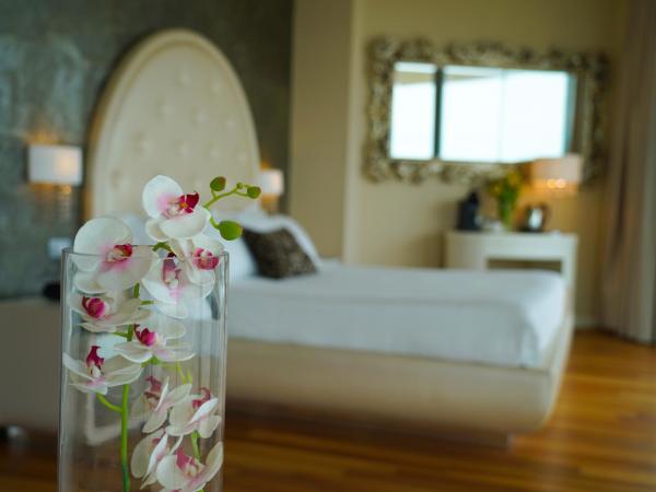 Pisa Tower Plaza : photo 2 de la chambre suite junior