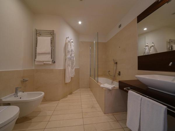 Pisa Tower Plaza : photo 10 de la chambre suite