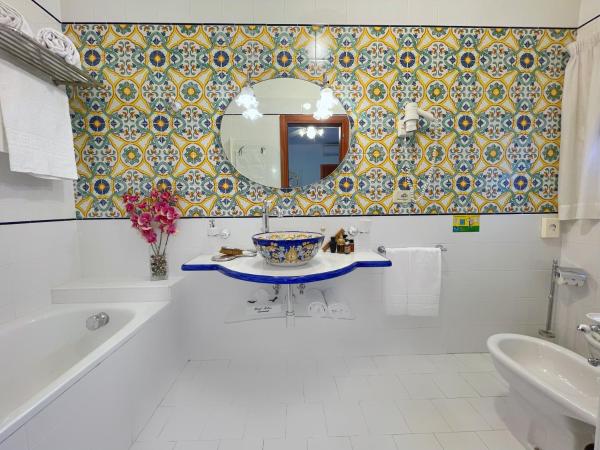 Milton Boutique Hotel - Adults Only : photo 2 de la chambre chambre double supérieure