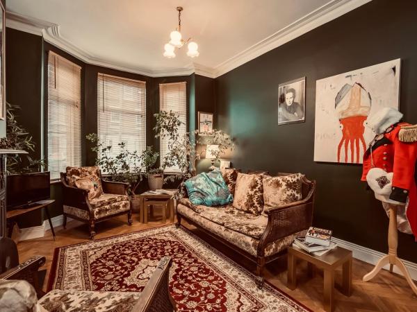 Beautiful B&B On The Park : photo 2 de la chambre chambre double avec salle de bains privative