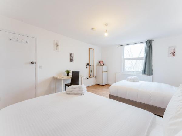 Bethnal Green beds to stay : photo 4 de la chambre chambre quadruple deluxe avec salle de bains commune (chambre 3)