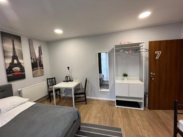 Przystanek Sopot Plaża : photo 3 de la chambre chambre quadruple