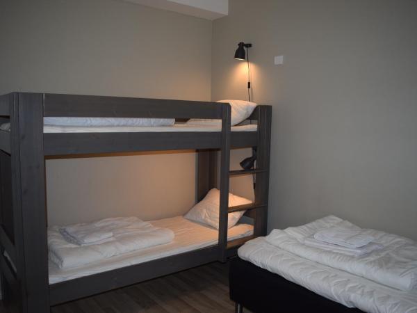 Göteborg Hostel : photo 1 de la chambre chambre quadruple avec salle de bains commune