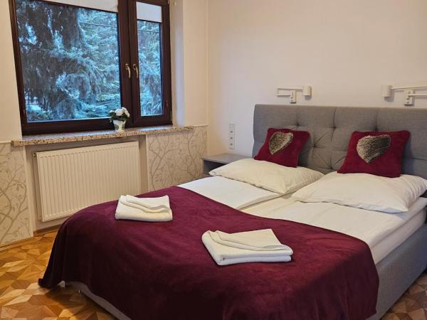 WILLA BAJLAND : photo 1 de la chambre chambre lit king-size avec balcon