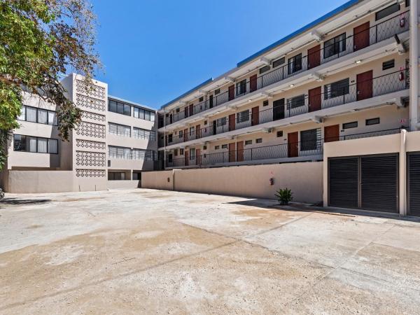 Suites Reforma by HomiRent : photo 6 de la chambre chambre triple avec balcon