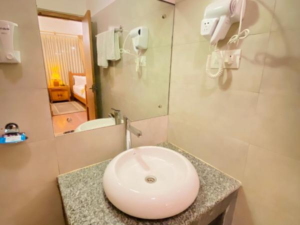 Three Jewels Boutique Hotel : photo 8 de la chambre chambre double ou lits jumeaux deluxe – vue sur jardin