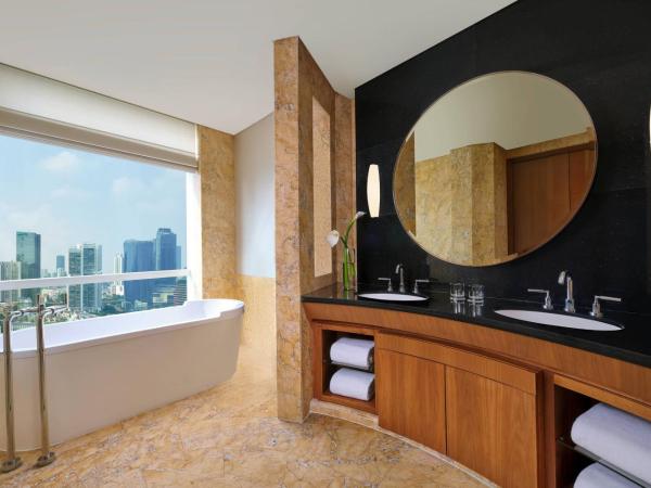 The Ritz-Carlton Jakarta, Pacific Place : photo 4 de la chambre suite