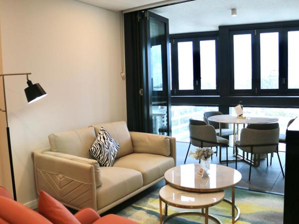 Kooii Apartments : photo 8 de la chambre two bedroom apartment urban view - free wifi