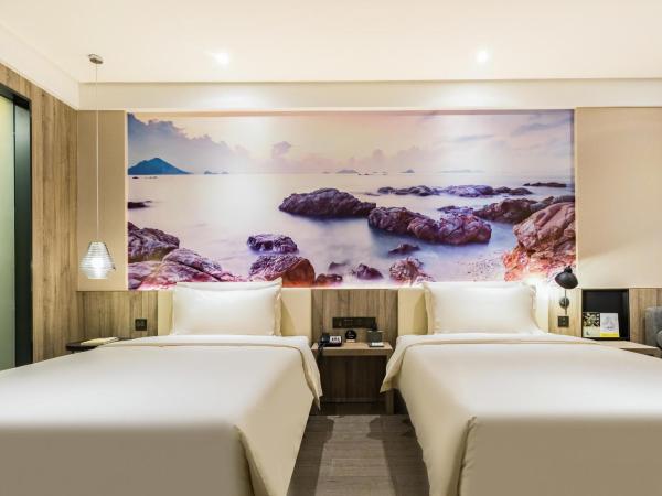 Atour Hotel Shenzhen Nanshan Science and Technology Park Keyuan Road : photo 4 de la chambre superior twin room with inner window