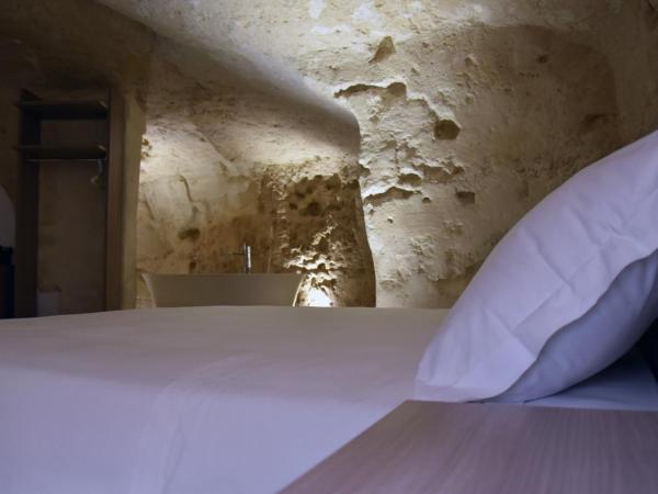 5 Elementi Sassi Matera : photo 10 de la chambre chambre double deluxe avec baignoire
