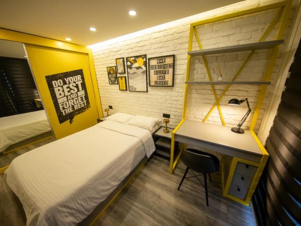 Ava Boutique Comfort Suites and Apartments : photo 7 de la chambre chambre lit queen-size deluxe