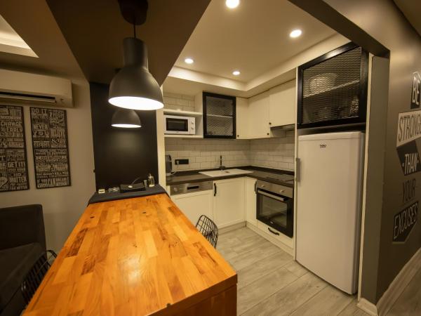 Ava Boutique Comfort Suites and Apartments : photo 10 de la chambre suite 2 chambres