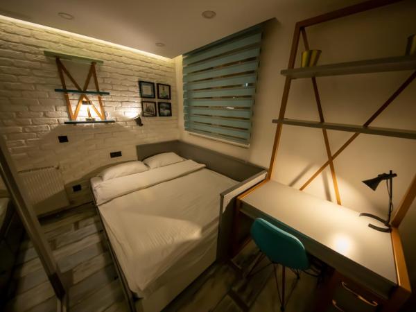 Ava Boutique Comfort Suites and Apartments : photo 4 de la chambre suite en duplex