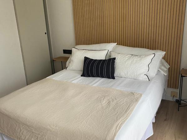 Pensión Residencia Fornos : photo 2 de la chambre chambre double