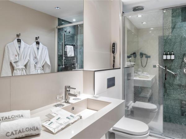 Catalonia Plaza Mayor : photo 1 de la chambre chambre double ou lits jumeaux